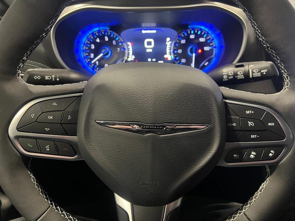 new 2026 Chrysler Pacifica car, priced at $44,764