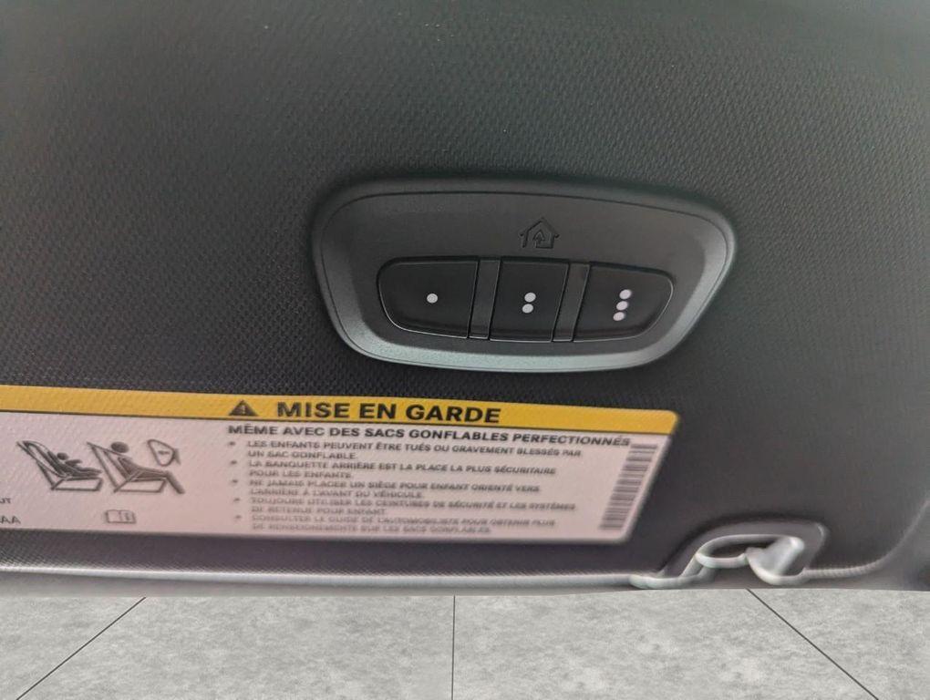 new 2026 Chrysler Pacifica car, priced at $38,445