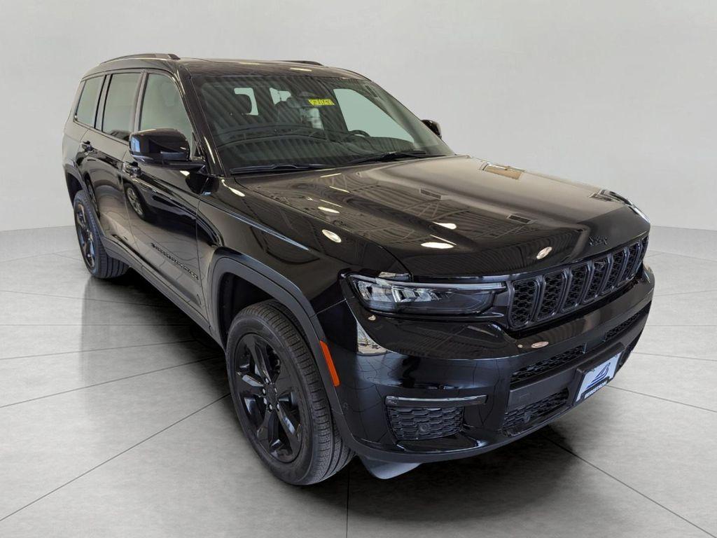 new 2025 Jeep Grand Cherokee L car, priced at $48,035