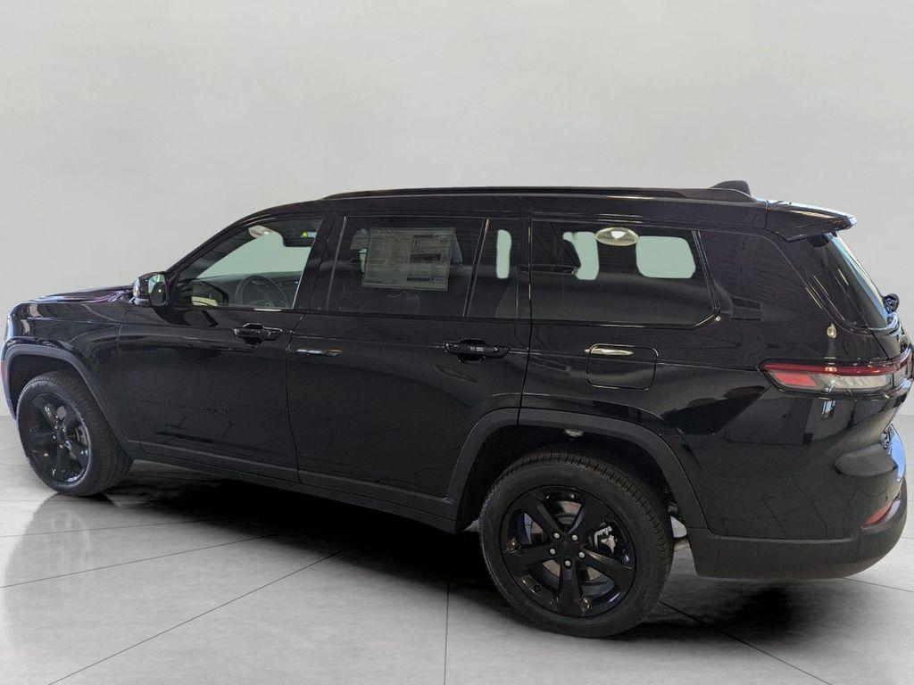 new 2025 Jeep Grand Cherokee L car, priced at $48,035