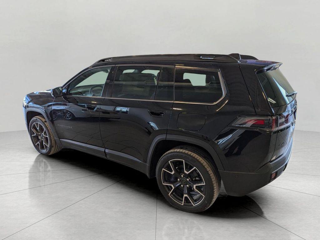 new 2026 Jeep Cherokee car, priced at $46,344