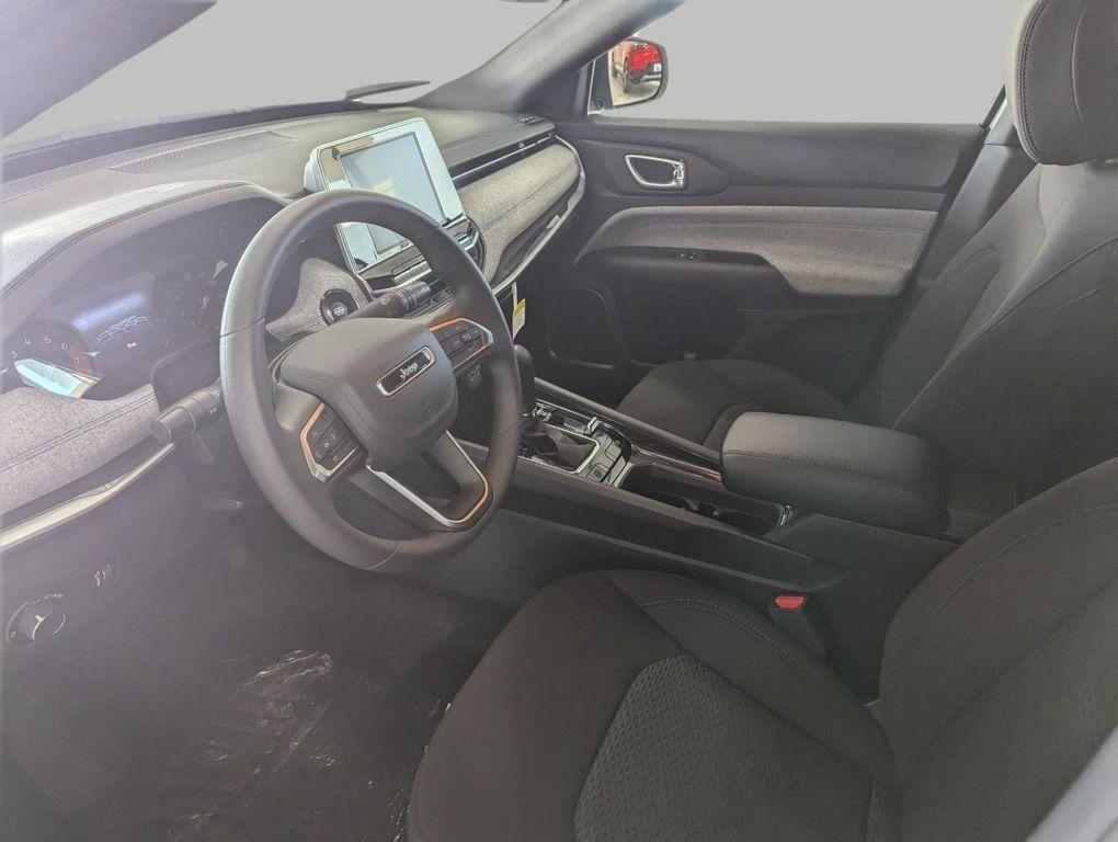 new 2025 Jeep Compass car, priced at $25,375