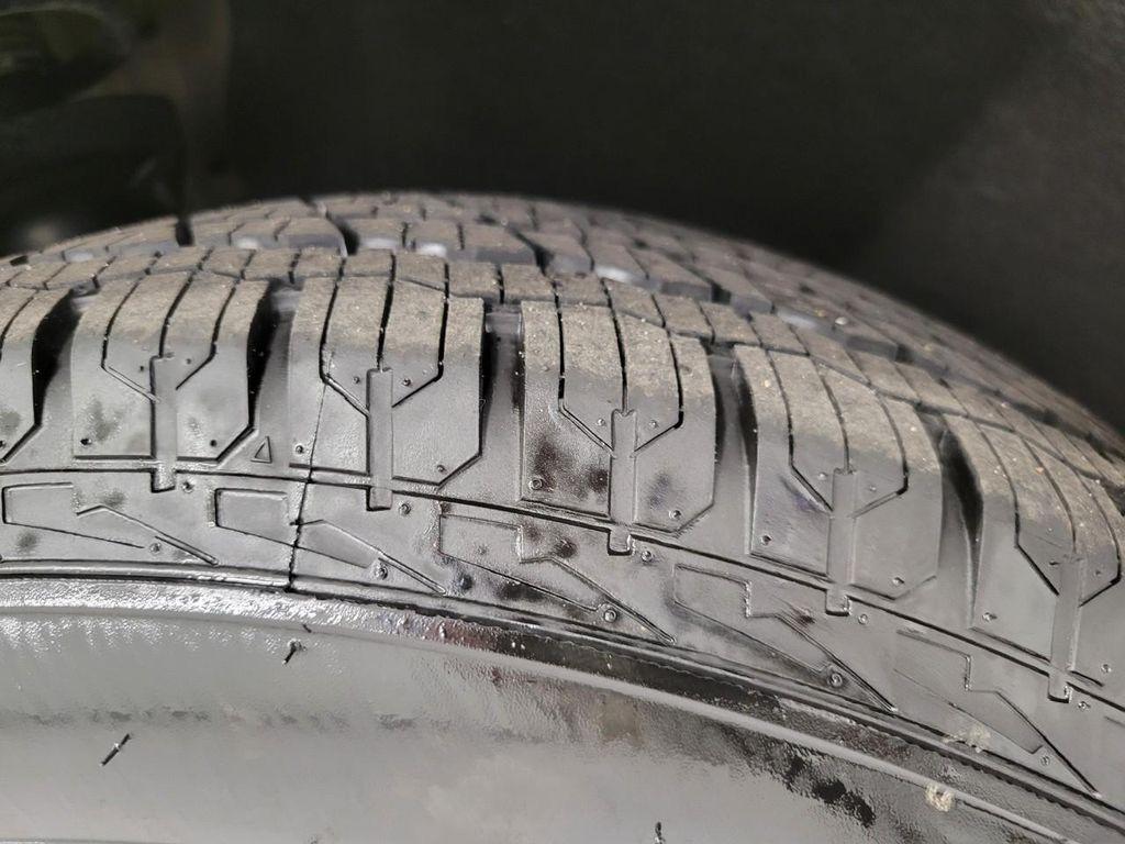 used 2025 Chrysler Pacifica car, priced at $31,181