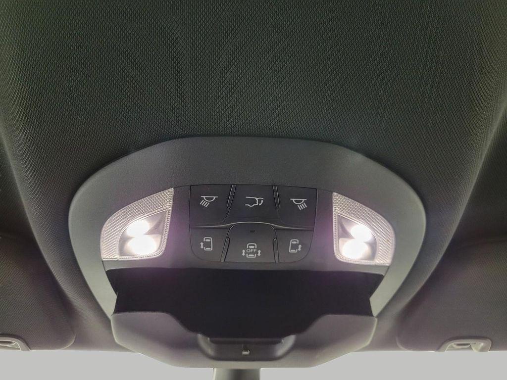 used 2025 Chrysler Pacifica car, priced at $31,181