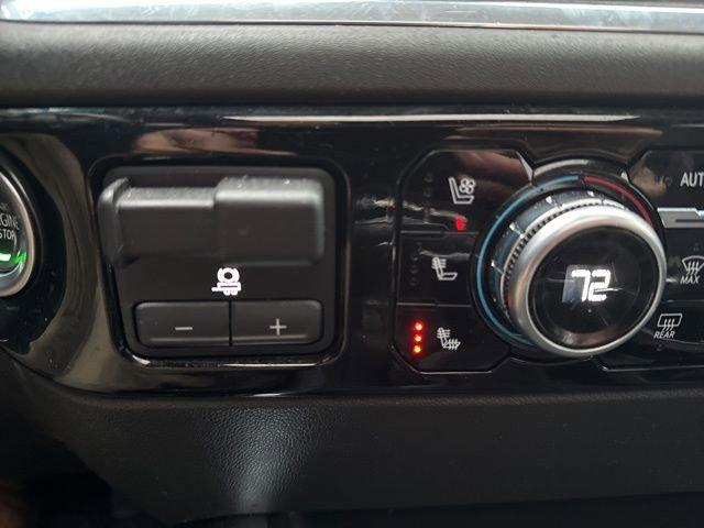 used 2023 GMC Sierra 1500 car, priced at $35,500