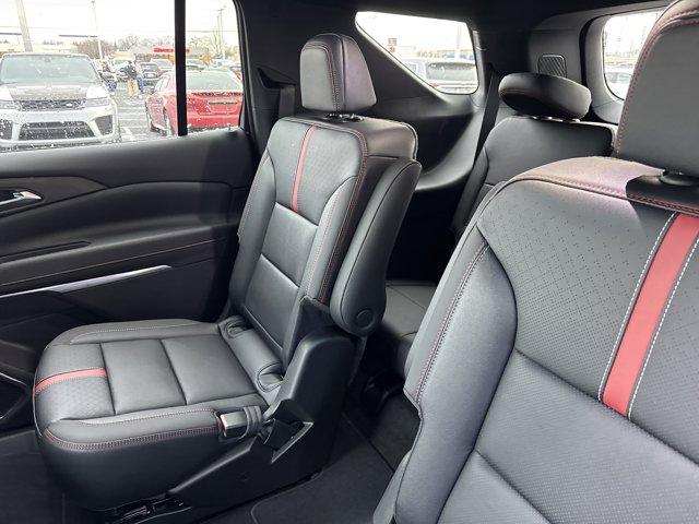 new 2026 Chevrolet Traverse car, priced at $57,594