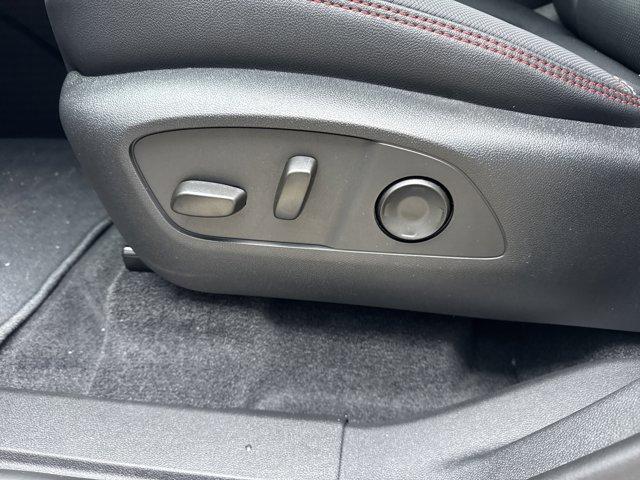 new 2026 Chevrolet Traverse car, priced at $57,594