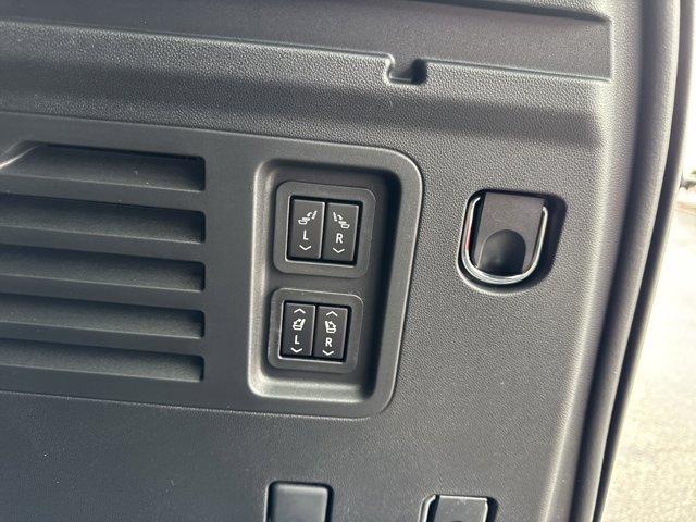 new 2026 Chevrolet Traverse car, priced at $59,519