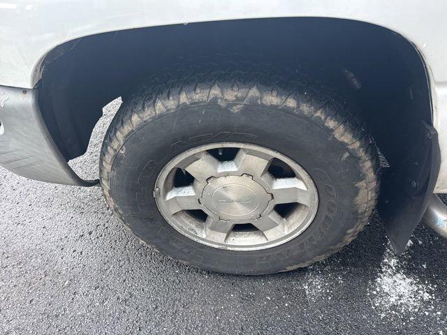 used 2006 GMC Sierra 1500 car, priced at $9,500