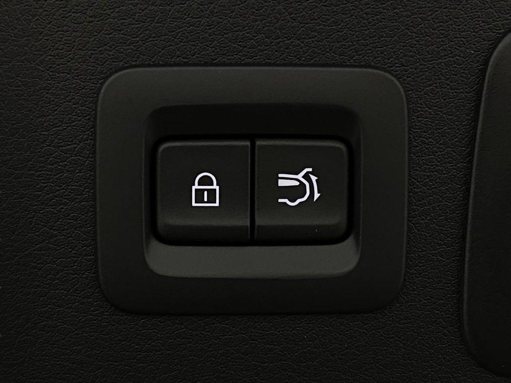 new 2026 Mazda CX-70 car, priced at $47,597