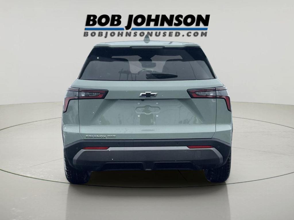 new 2026 Chevrolet Equinox car, priced at $33,858