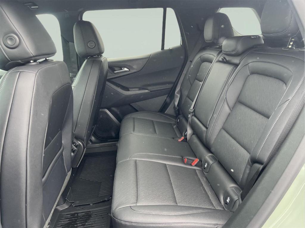 new 2026 Chevrolet Equinox car, priced at $33,858