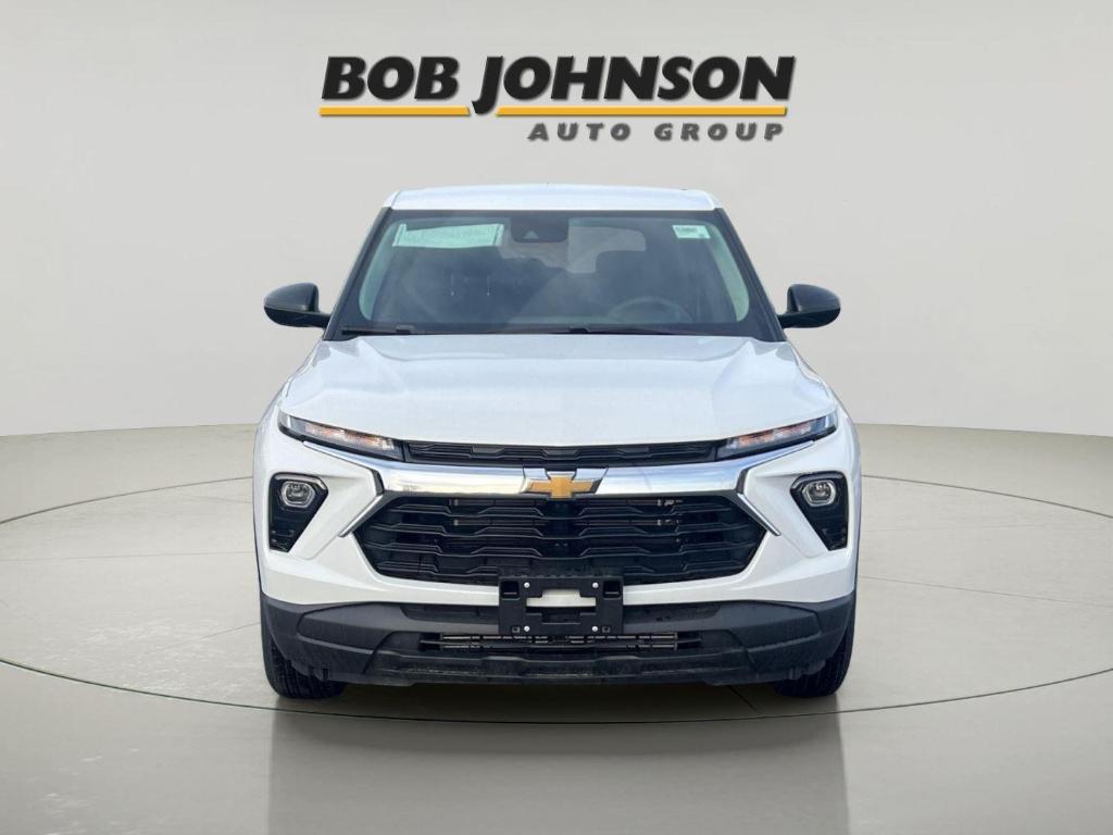 new 2026 Chevrolet TrailBlazer car, priced at $25,930