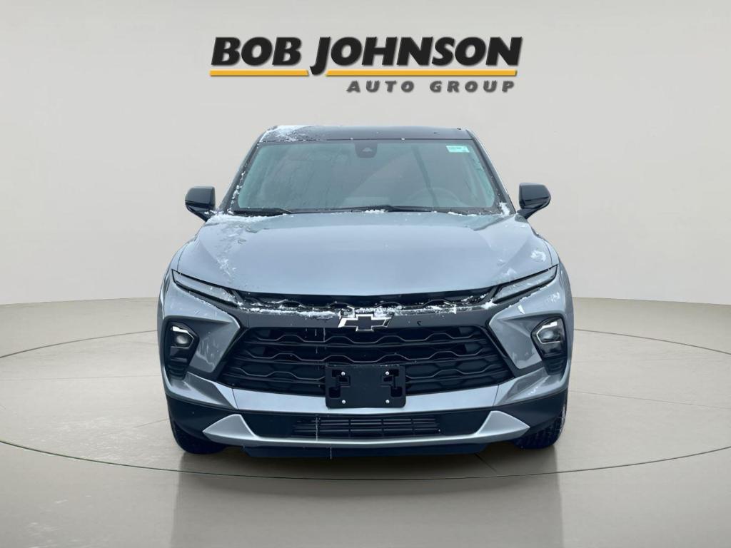 new 2025 Chevrolet Blazer car, priced at $37,503