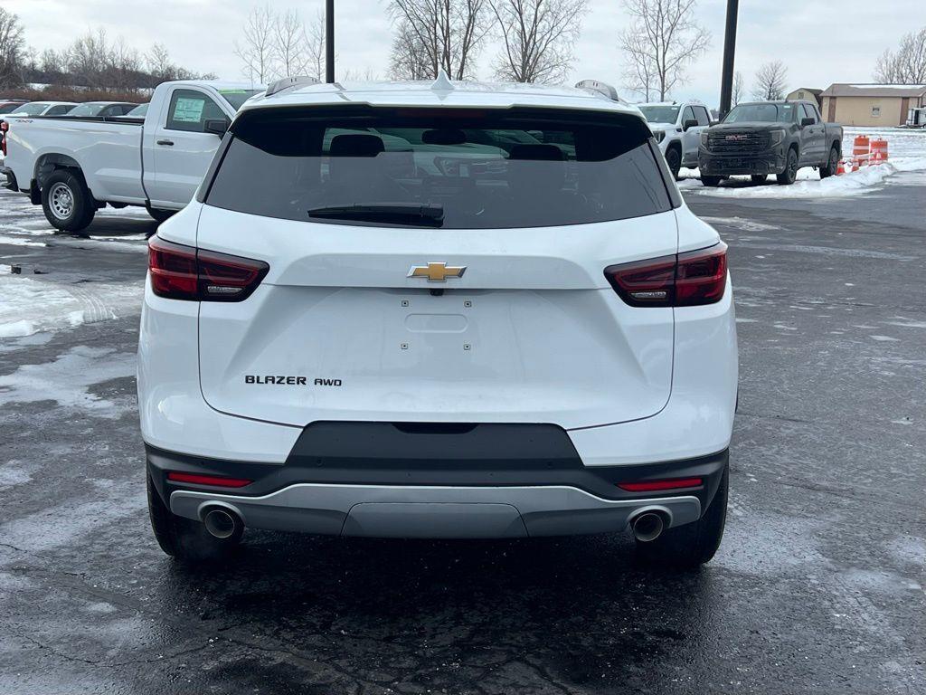 new 2025 Chevrolet Blazer car, priced at $39,855