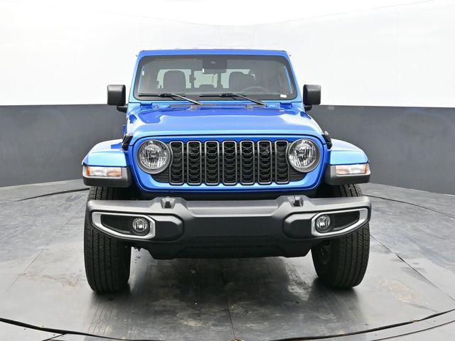 new 2025 Jeep Gladiator car, priced at $47,745