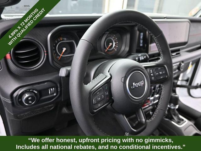 new 2025 Jeep Gladiator car, priced at $55,598