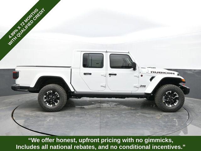 new 2025 Jeep Gladiator car, priced at $55,598