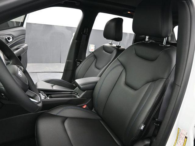 new 2025 Jeep Compass car, priced at $33,245