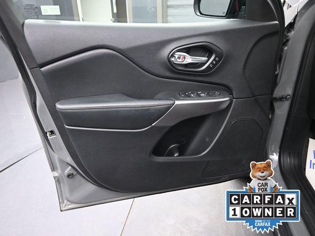 used 2022 Jeep Cherokee car, priced at $23,349