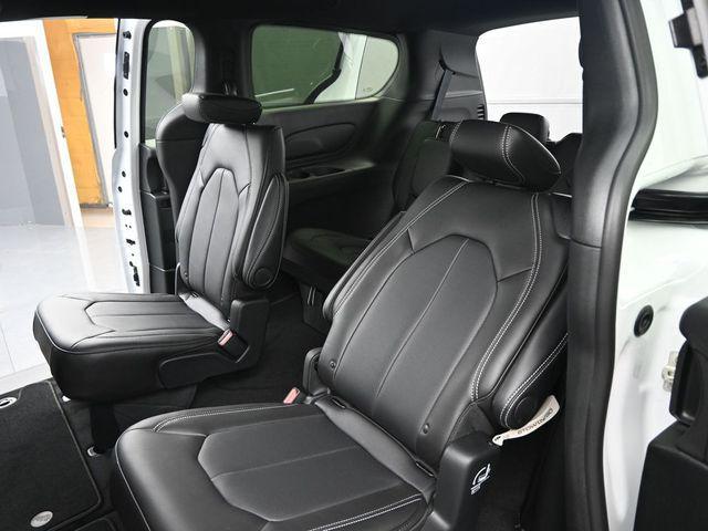 new 2025 Chrysler Voyager car, priced at $39,735