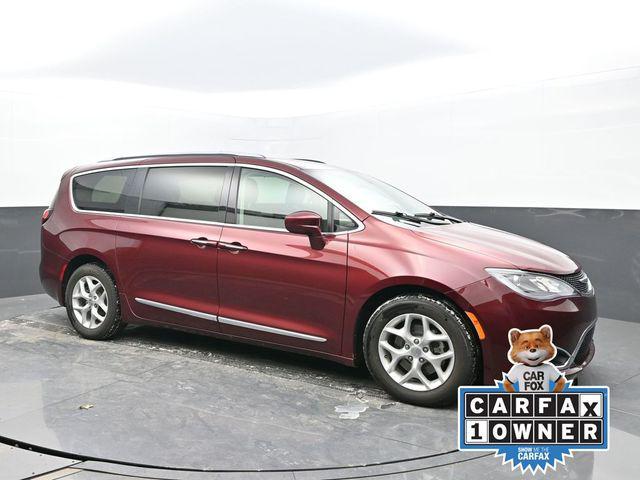 used 2018 Chrysler Pacifica car, priced at $16,749