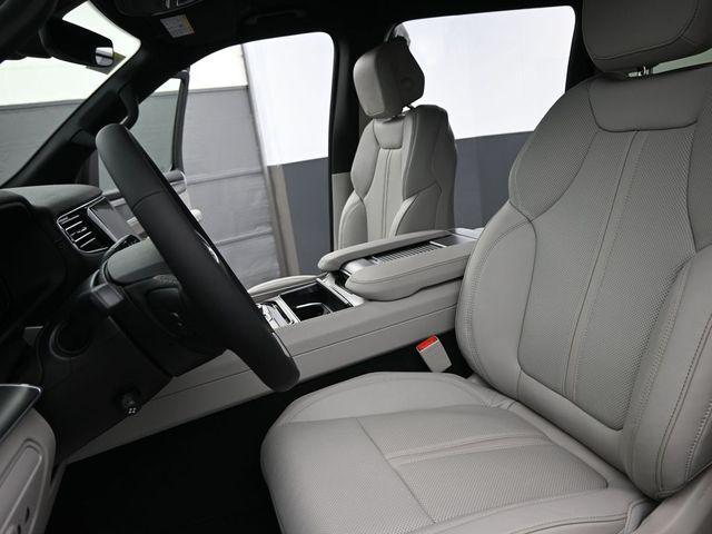 new 2026 Jeep Grand Wagoneer car, priced at $78,301