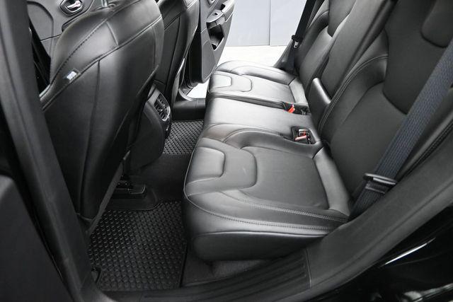 used 2023 Jeep Cherokee car, priced at $24,749