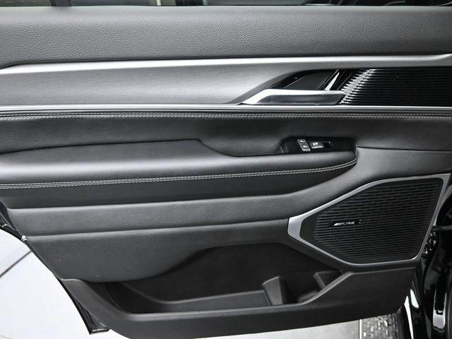 new 2026 Jeep Grand Wagoneer car, priced at $73,025