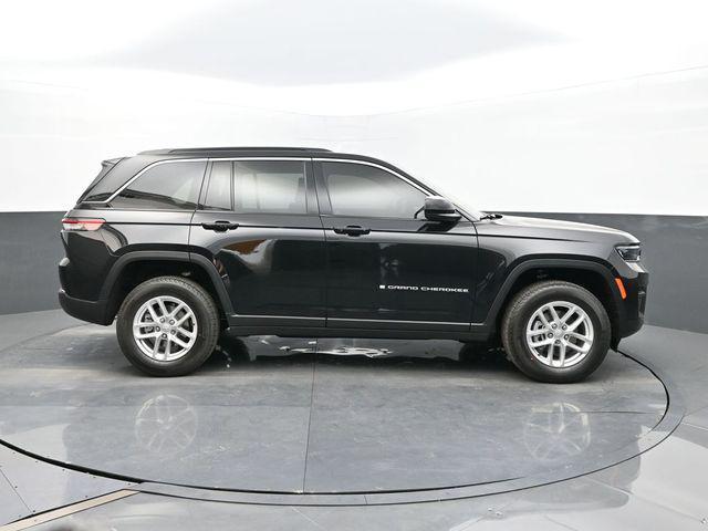 new 2025 Jeep Grand Cherokee car, priced at $43,195