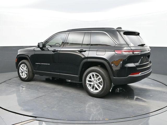 new 2025 Jeep Grand Cherokee car, priced at $43,195