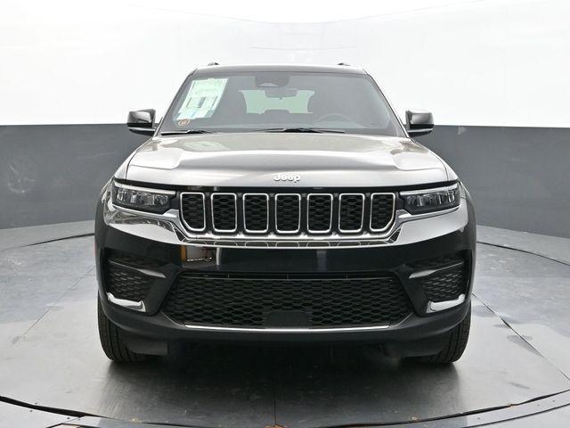 new 2025 Jeep Grand Cherokee car, priced at $43,195