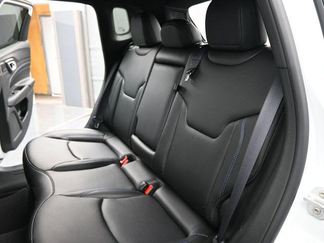 new 2025 Jeep Compass car, priced at $33,245