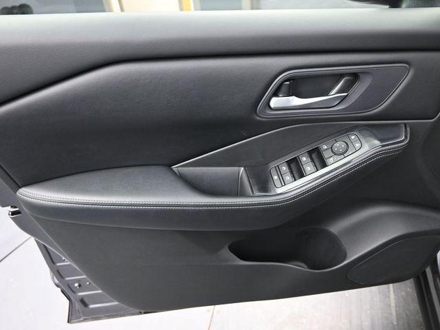 used 2024 Nissan Rogue car, priced at $21,749