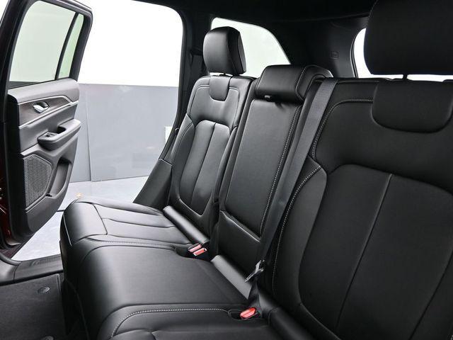 new 2025 Jeep Grand Cherokee car, priced at $49,219