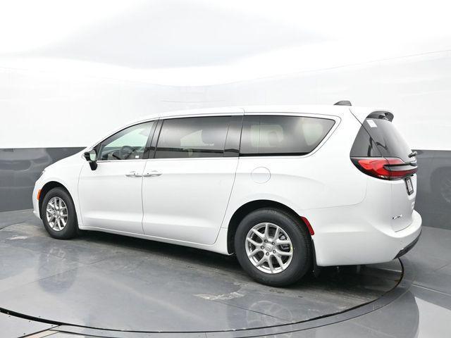 new 2026 Chrysler Pacifica car, priced at $42,675