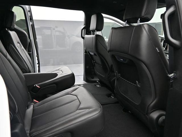 new 2026 Chrysler Pacifica car, priced at $42,675