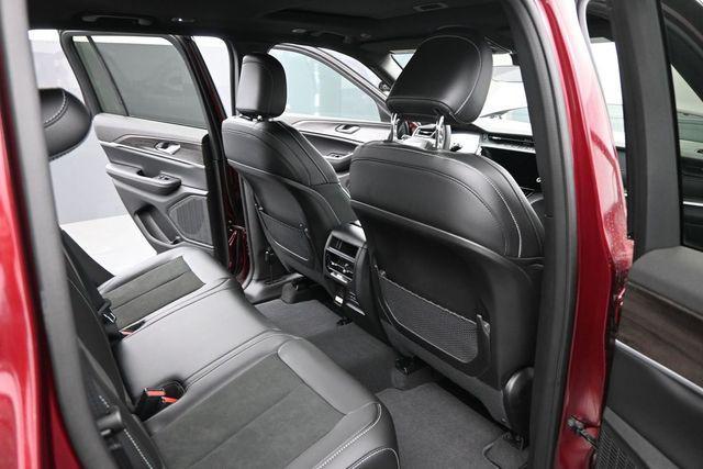 new 2026 Jeep Grand Cherokee car, priced at $46,759