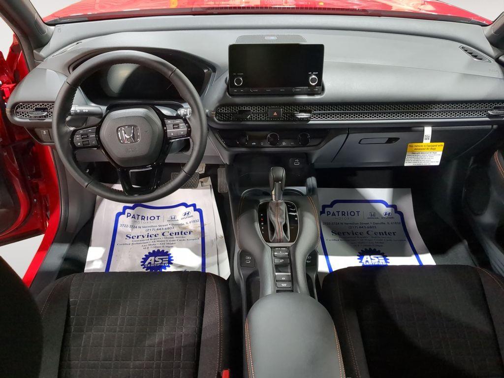 new 2025 Honda HR-V car, priced at $28,800