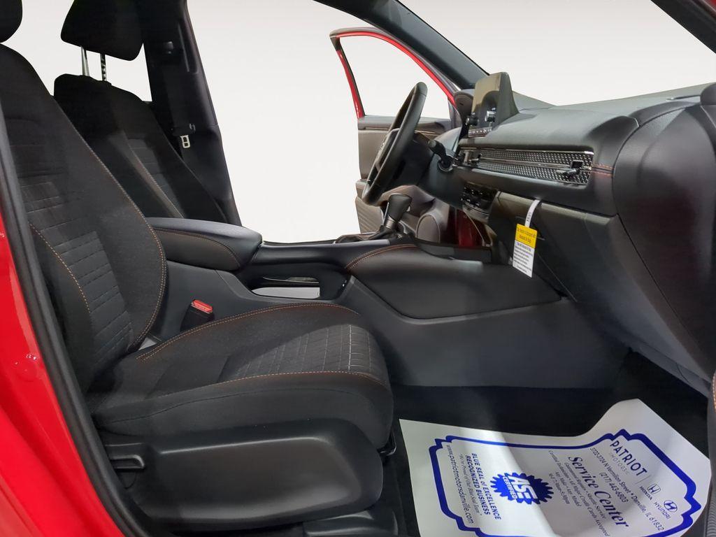 new 2025 Honda HR-V car, priced at $28,800