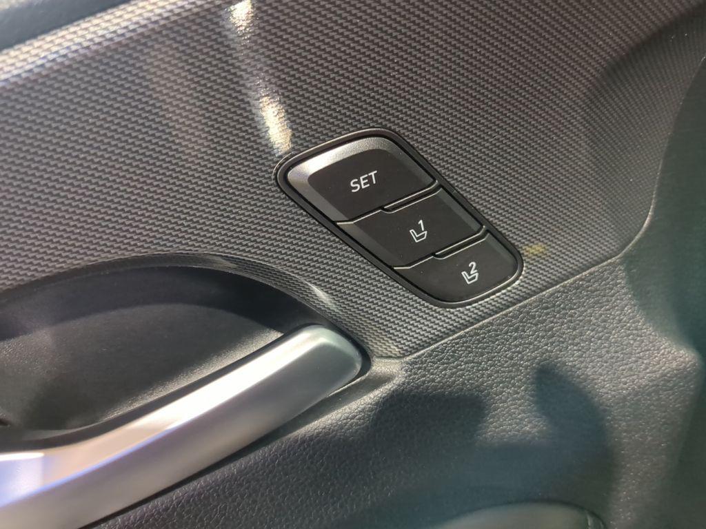 used 2022 Hyundai Santa Fe car, priced at $25,299