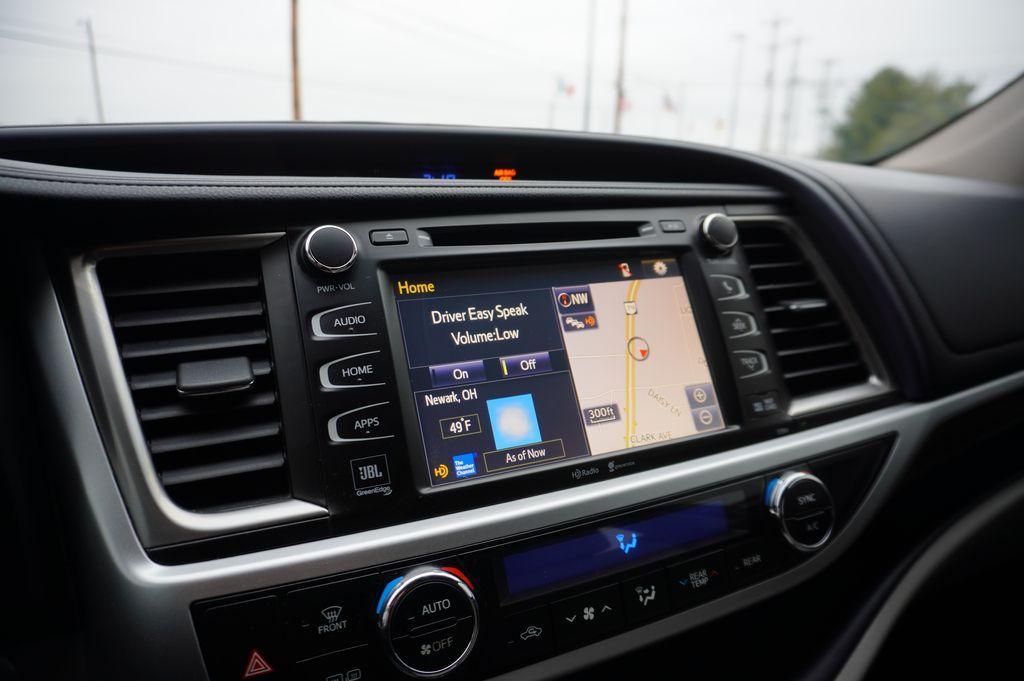 used 2015 Toyota Highlander car, priced at $13,636