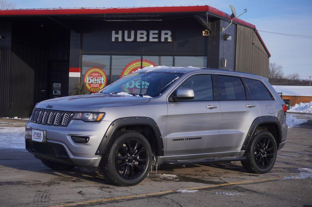 used 2017 Jeep Grand Cherokee car, priced at $18,500