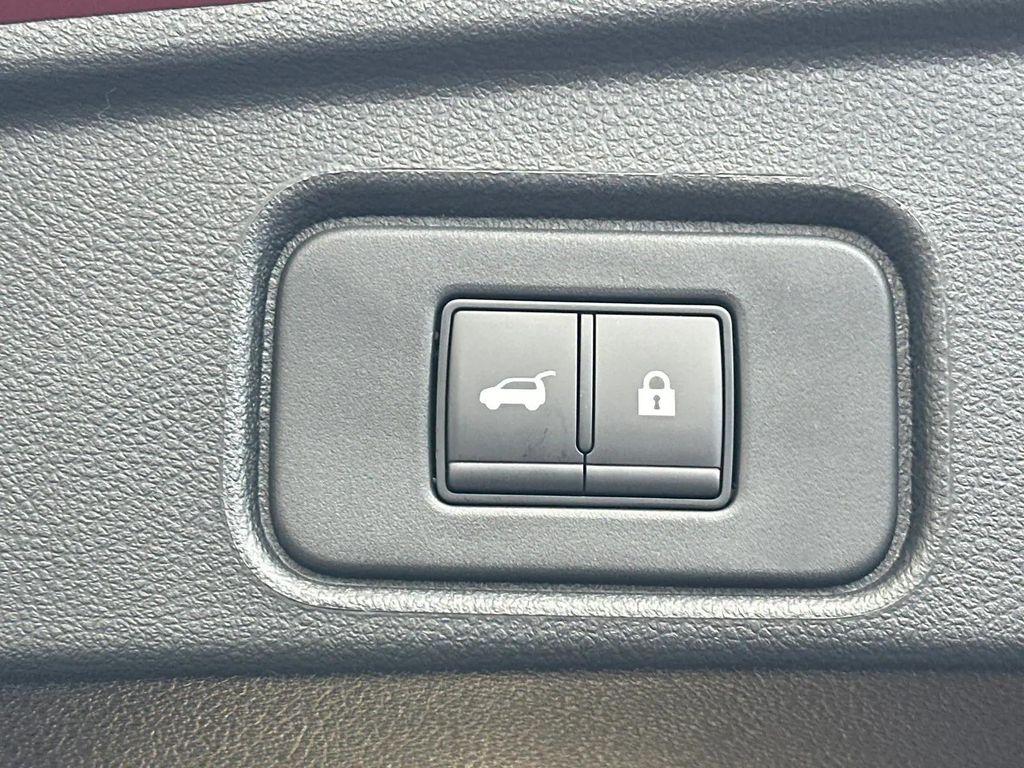 new 2026 Nissan Pathfinder car, priced at $40,264