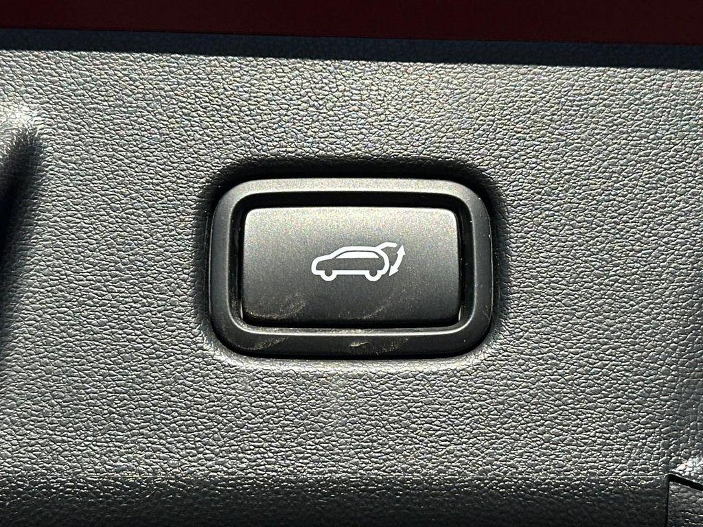 used 2025 Hyundai Tucson car, priced at $21,995