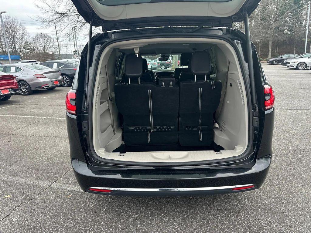 used 2022 Chrysler Pacifica car, priced at $18,385