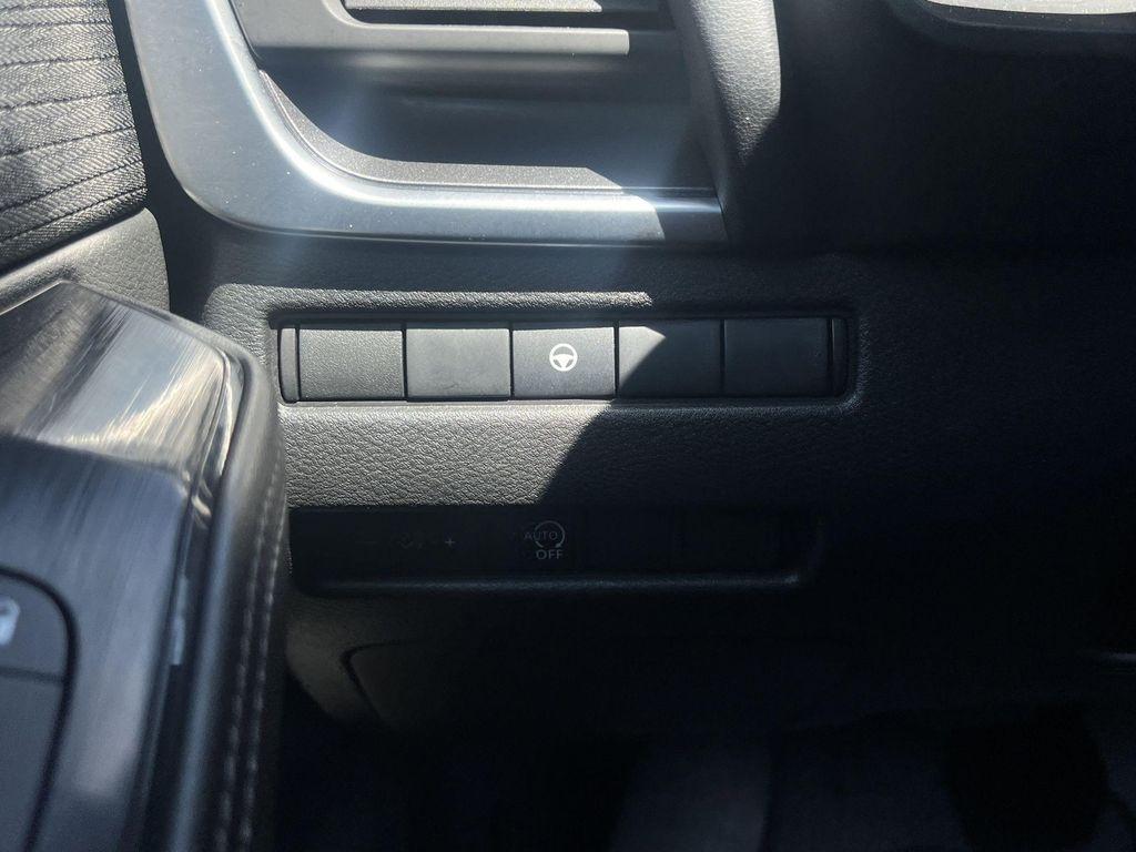 used 2023 Nissan Rogue car, priced at $19,124