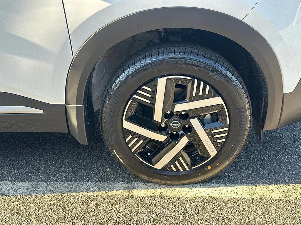 new 2026 Nissan Kicks car, priced at $24,723