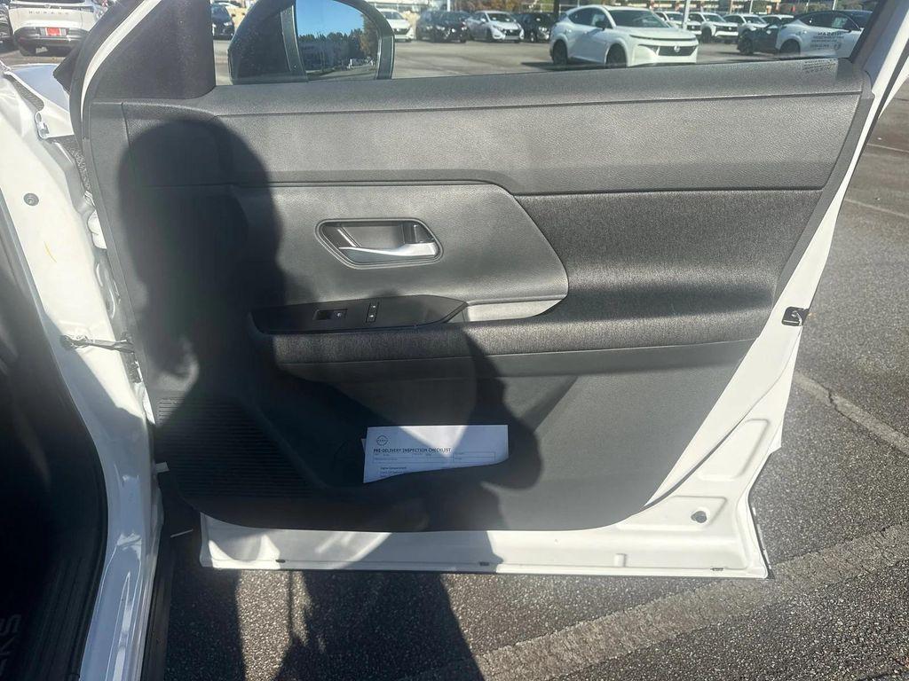 new 2026 Nissan Kicks car, priced at $24,109