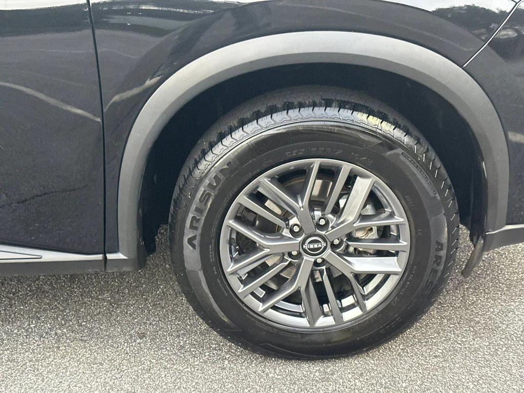 used 2024 Nissan Rogue car, priced at $17,931